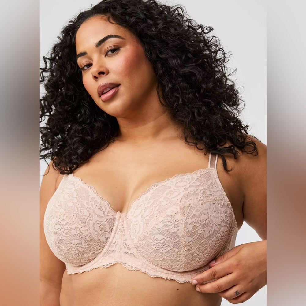 Torrid Soft Pink Lace Bra